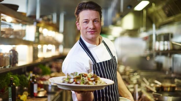 625-jamie-oliver-ians_625x350_51442052297